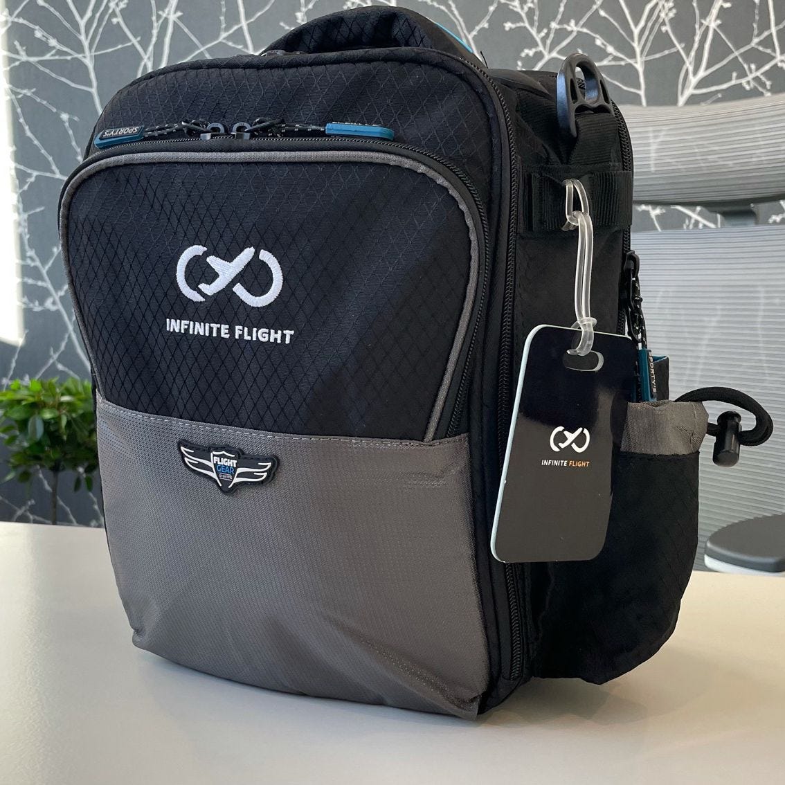 flight gear bag Infinite Flight iPad Flight Bag – Infinite Flight Store